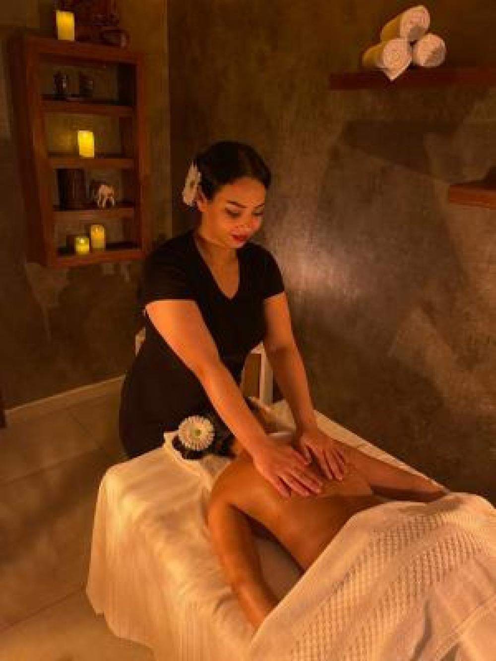 Masaj Salonu - Peşəkar masaj xidmətlərimizlə sizə gözləyirik 